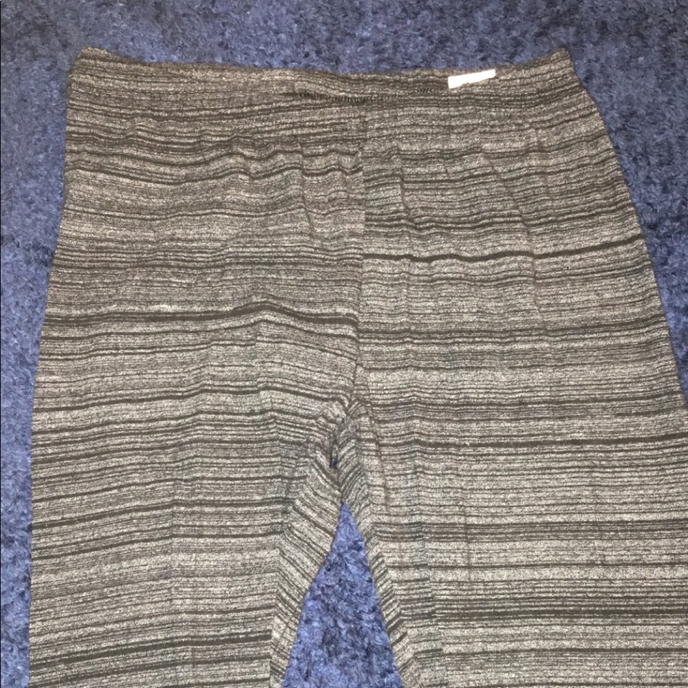 Striped leggings